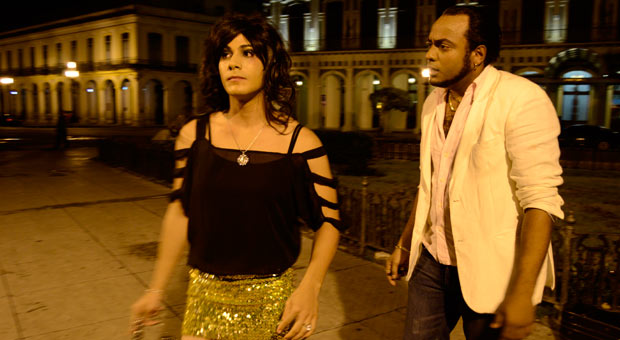 Carlos-Enrique-Fátima-y-Tomás-Cao-Vaselina.jpg (620&times;340)