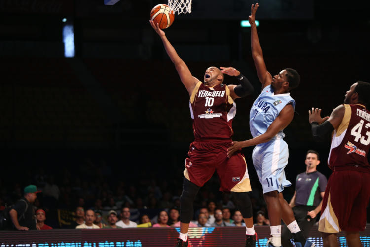 Baloncesto Cuba cede en el inicio • Trabajadores