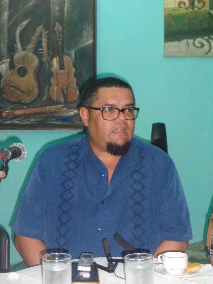 De fiesta la trova en Santiago de Cuba