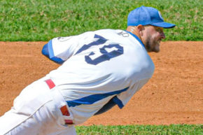 Out 27: Caballo Blanco “hipnotiza” a Leones azules