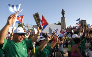 Fiesta proletaria en la Plaza Che Guevara, de Santa Clara. Foto: Arelys Echeverría