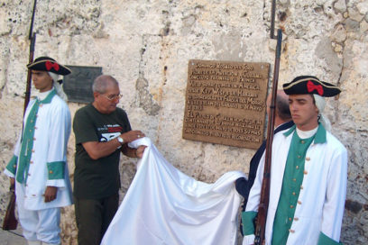 Celebran centuria de la aviación en Cuba