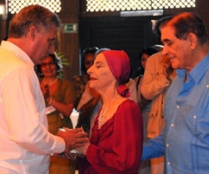 Alicia Alonso, fue galardonada con el Premio ALBA de las Artes 2012 por la obra de su vida