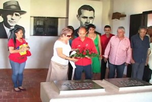 Edgar Antonio Ramírez asistió a la ceremonia de recordación de la caída en combate de los luchadores antimperialistas Antonio Guiteras y Carlos Aponte