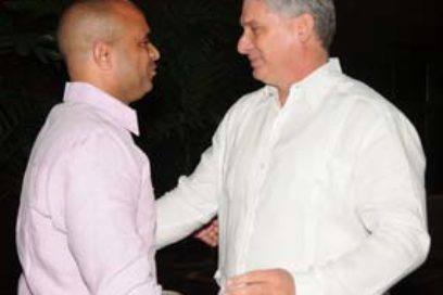 Primer vicepresidente de Cuba recibe a dirigente haitiano