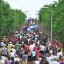 Una multitud sube la Loma de la Cruz. Foto: Yuris Nórido