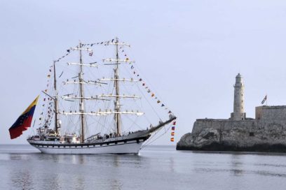 Llega a La Habana, el Buque Escuela Simón Bolívar