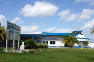 El aeropuerto cienfueguero recibirá próximamente vuelos procedentes de Gran Caimán
