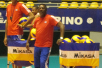 Samuels confirma cambios en cuadro titular