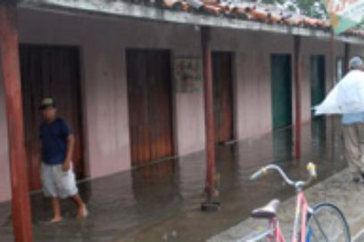Extreman precauciones por intensas lluvias en occidente cubano