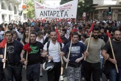 Sindicatos griegos convocan a huelga general