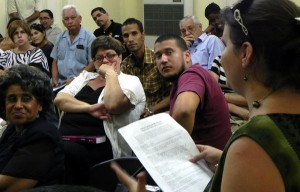 Dixi Edith, Subdirectora de la revista Muchacha, durante la conferencia de prensa donde se dio a conocer los resultados del Concurso periodístico 26 de Julio, en la sede de la Unión de Periodistas de Cuba (UPEC), en La Habana, el 2 de julio de 2013.  Foto: Tony  Hernández Mena