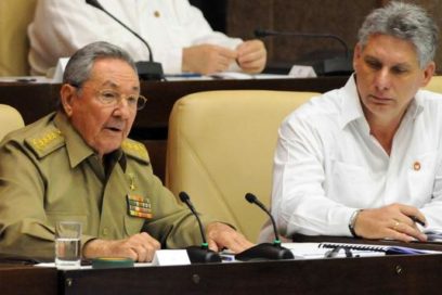 Asiste Raúl a última jornada del Parlamento cubano