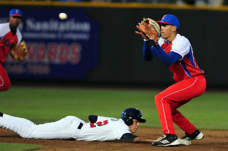 3ro juego del tope entre los equipos nacionales de EE.UU. y Cuba. Foto: Ricardo López Hevia