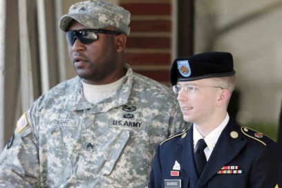 Bradley Manning, absuelto de colaboración con el enemigo, pero culpabe de otros 19 cargos