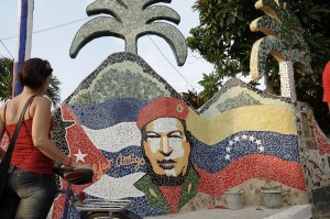 Mural obra del artista de la plastica Fuster.  Foto: René Pérez Massola