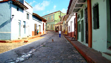 Calle empedrada. Foto: César A. Rodríguez