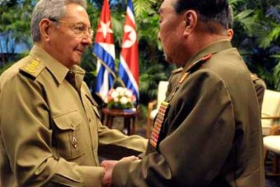 Saludó Raúl a delegación militar de Corea Democrática