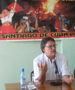 A partir de este jueves el Festival alcanza su punto más elevado con la realización de los encuentros teóricos, las presentaciones de los grupos portadores, las galas de las naciones participantes, entre otras actividades que cada julio reafirman a Santiago de Cuba como punto de encuentro de las culturas de esta región. Foto: De la autora