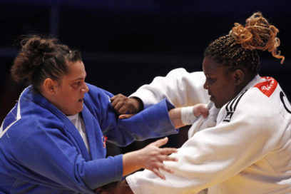 Universiada Mundial: Idalis abrió vestida de plata