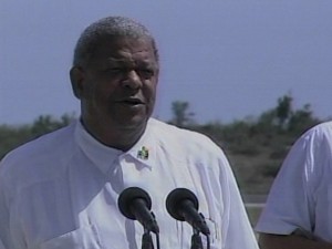 Primer ministro de Antigua y Barbuda, Winston Baldwin Spencer, a su arribo al aeropuerto internacional Antonio Maceo de Santiago de Cuba.