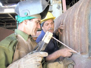 El sindicato en cada entidad debe exigir el uso de los medios de protección. Foto: Agustín Borrego