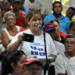Participantes de la XX Brigada Latinoamericana y Caribeña de Solidaridad con Cuba, durante un encuentro de los familiares de los Cinco Héroes, en el campamento internacional Julio Antonio Mella, en Caimito, provincia de Artemisa