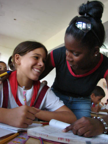 Forjando el futuro y contribuyendo a la educación de los demás.