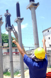 El trabajo no se detiene en la Unión Eléctrica.