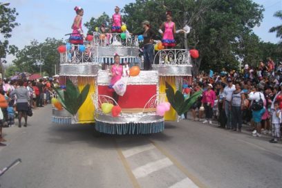 Celebrado en Holguín el Carnaval Infantil