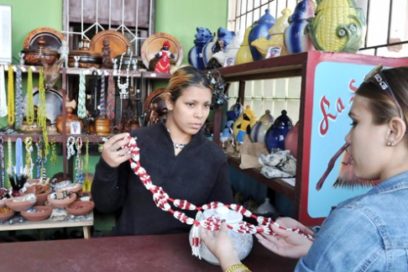 Ejercen más de 436 mil 300 personas trabajo por cuenta propia en Cuba