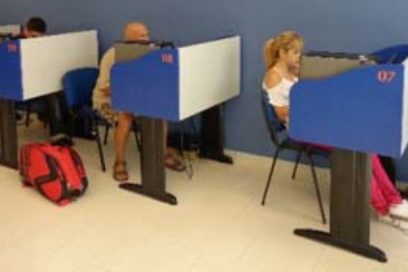 Amplía Cuba salas para la navegación por Internet
