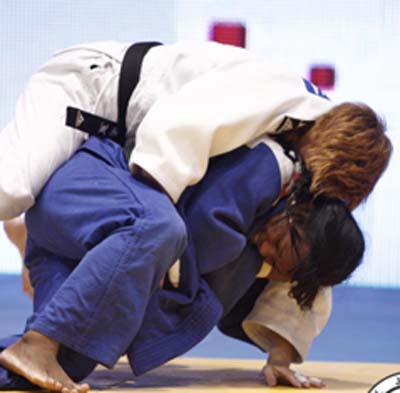 Bermoy, séptima del orbe en los 52 kilos