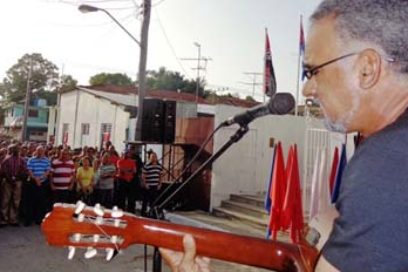 Canción comprometida inundó a Guantánamo