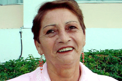 Zenaida Prieto Correa: El arte de ensartar tabaco