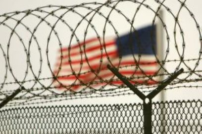 Exrepresentante de EE.UU. en Cuba pide a Obama que devuelva Guantánamo