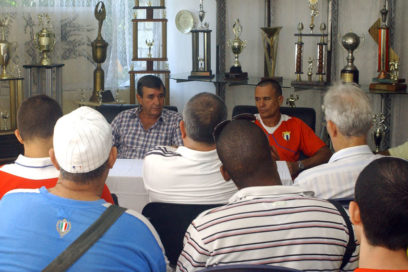 Anuncian púgiles a lides mundiales