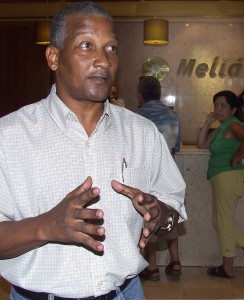Víctor Lemagne, Secretario General del Sindicato Nacional de trabajadores de Hotelería y turismo. 20 de Septiembre 2013. Foto: Heriberto González Brito.
