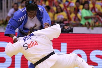 Judocas cubanos ríen en Janeiro