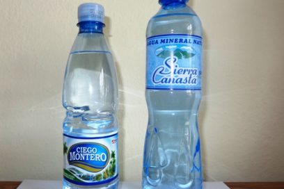 Inicia producción de agua natural embotellada