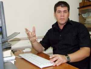 Doctor Ricardo Torres Pérez, jefe del equipo de Economía Cubana del CEEC. Foto: Heriberto González Brito