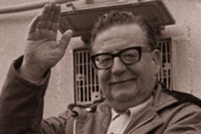 Allende: de pie, inderrotable