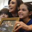 La mandataria tuvo palabras muy elogiosas para La Colmenita y sobre todo para su labor formadora de niños y jóvenes a través de la cultura