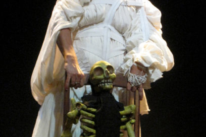 En cartelera  Medea sueña Corinto