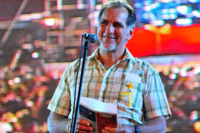 René González: “Cuatro hijos de esta tierra languidecen en prisiones norteamericanas por el crimen de defender la vida humana”