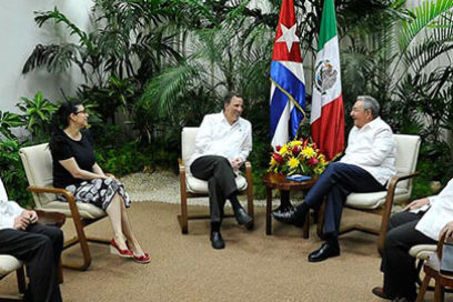 Recibe Raúl Castro al Canciller de México