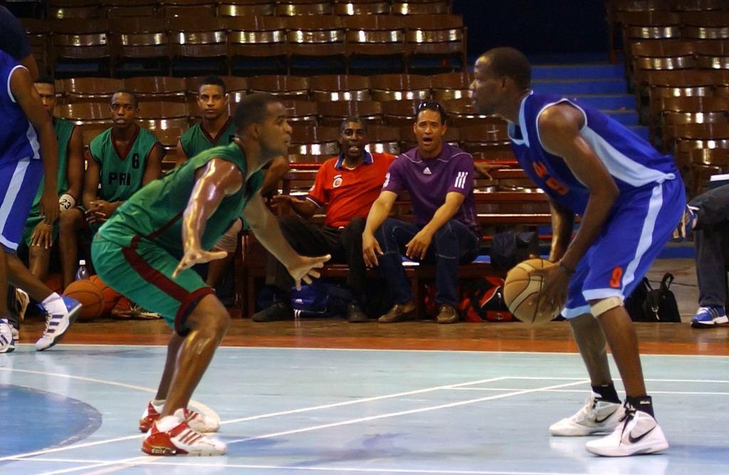 Los Capitalinos se desquitaron de su barrida en la primera subserie.