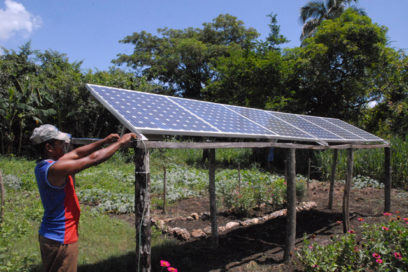 Electricidad con las fuerzas del Sol y del viento