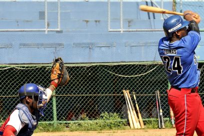 Industriales: 32 jugadores para un campeonato