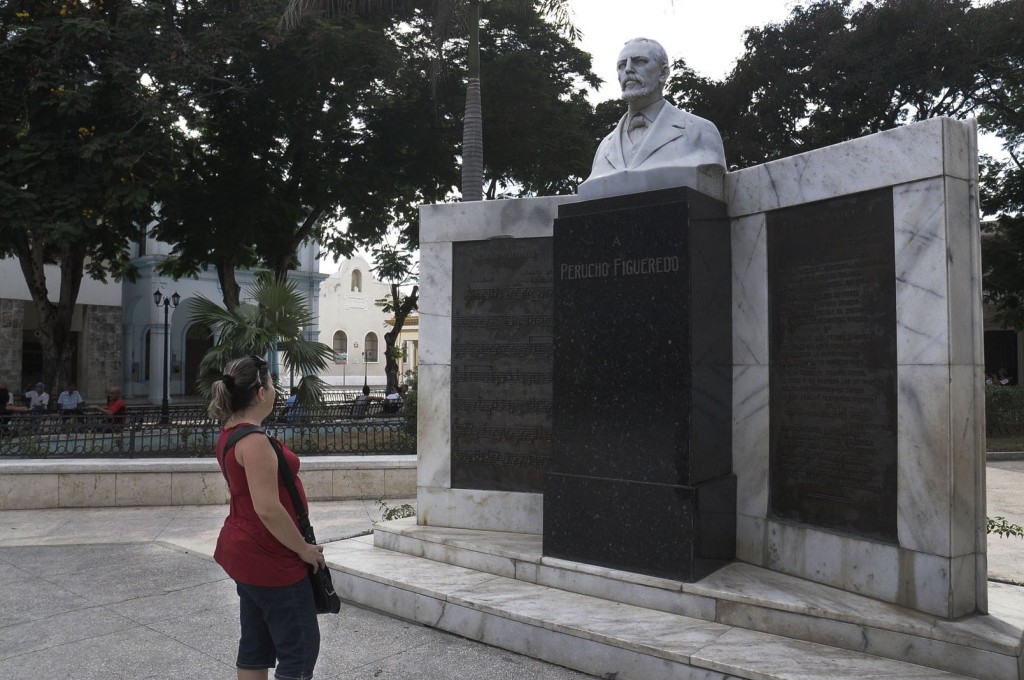 El monumento dedicado a Perucho Figueredo en Bayamo fue inaugurado el 12 de enero de 1956. Foto: René Pérez Massola.